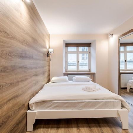 לבוב Staroevreyska Timber Apartment מראה חיצוני תמונה
