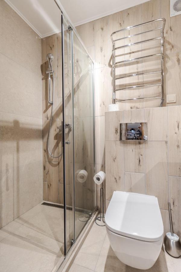 לבוב Staroevreyska Timber Apartment מראה חיצוני תמונה