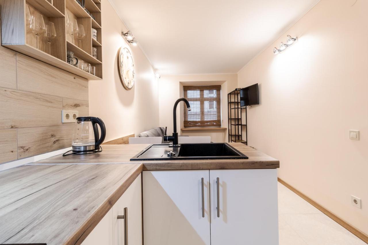 לבוב Staroevreyska Timber Apartment מראה חיצוני תמונה