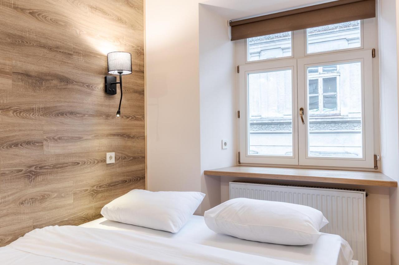 לבוב Staroevreyska Timber Apartment מראה חיצוני תמונה